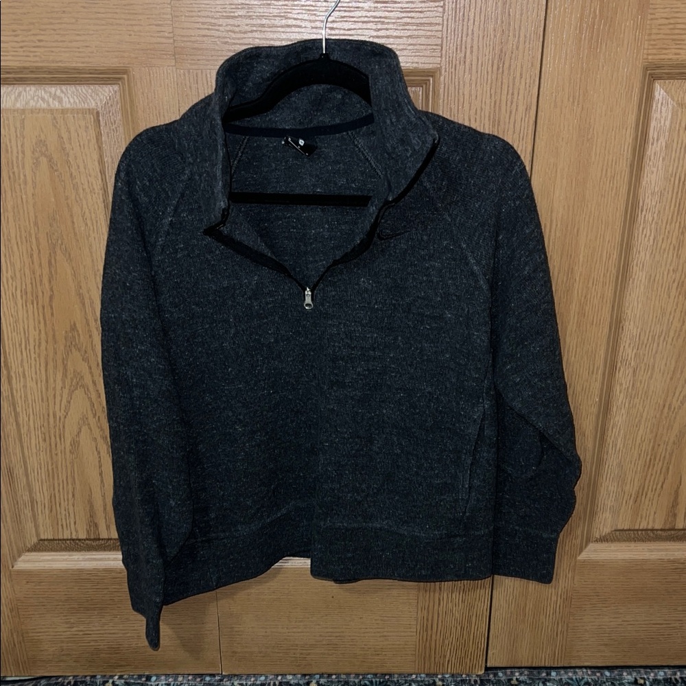 Nike Pullover